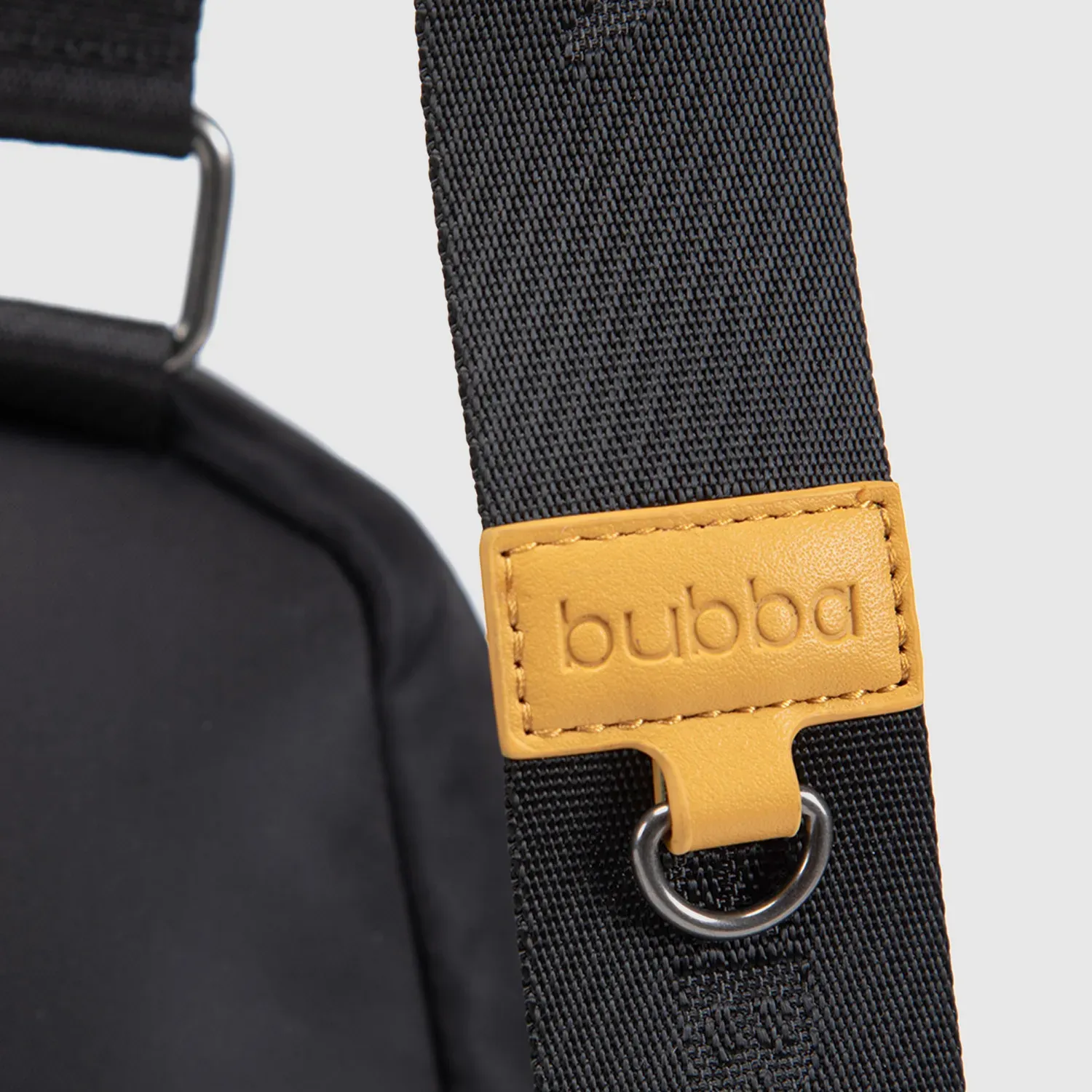 Mochila Bubba Bags Mujer Victoria color negro | Platanitos