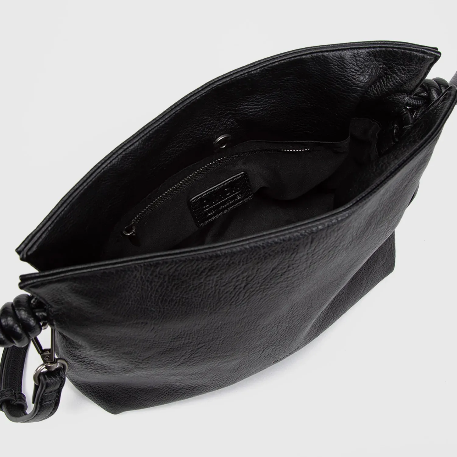 Cartera Black Bubba Mujer Amara color negro | Platanitos