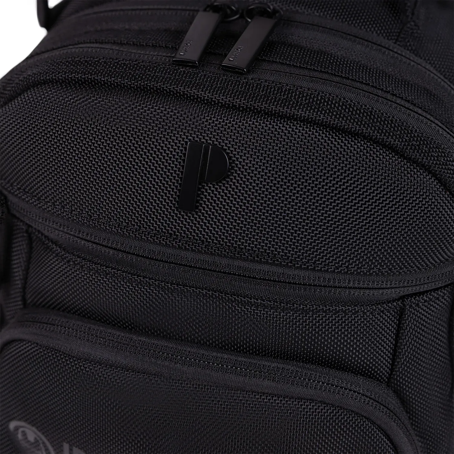 Bolso Porta Mujer Raven Avengers color negro | Platanitos
