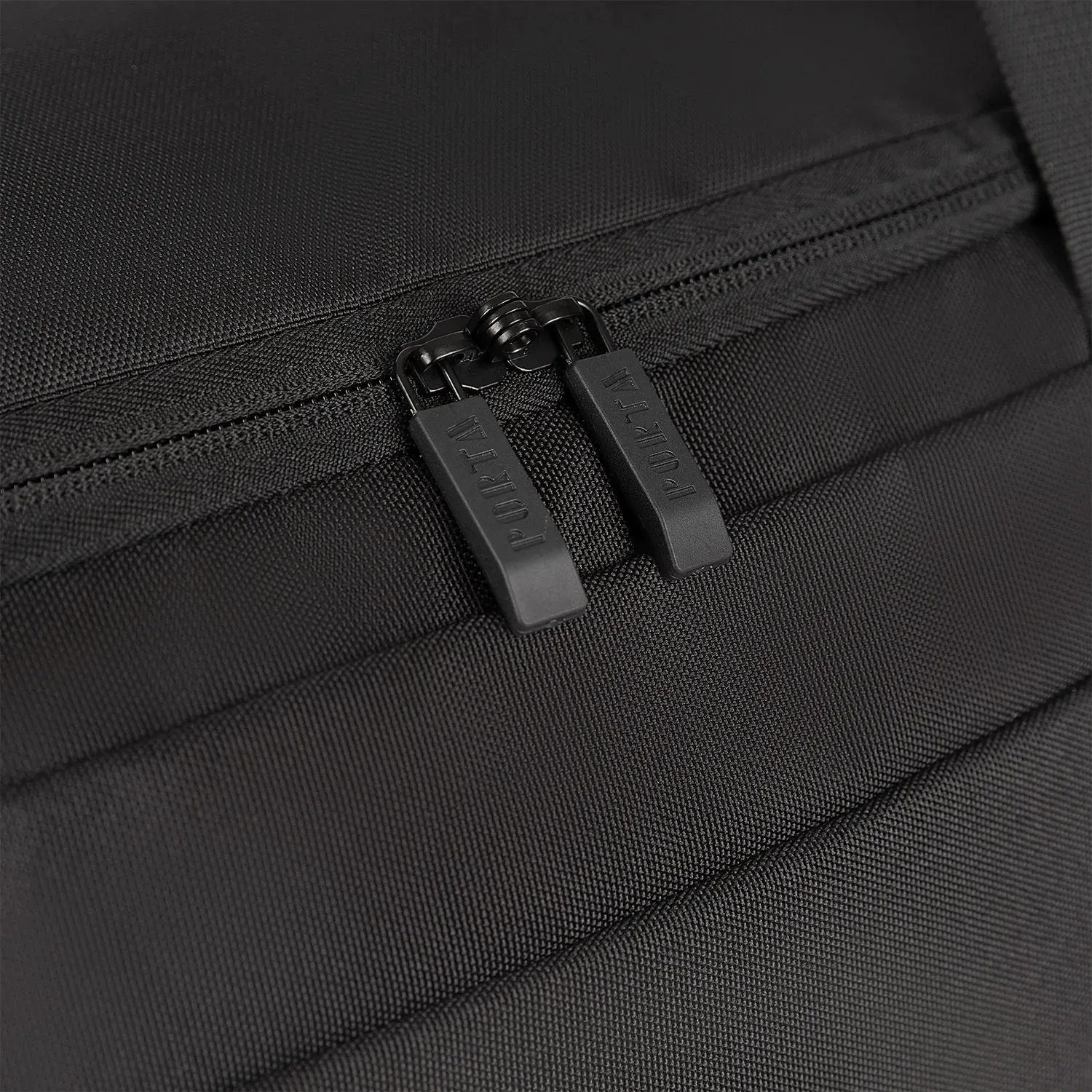 Maletin Porta Unisex Damin color negro | Platanitos