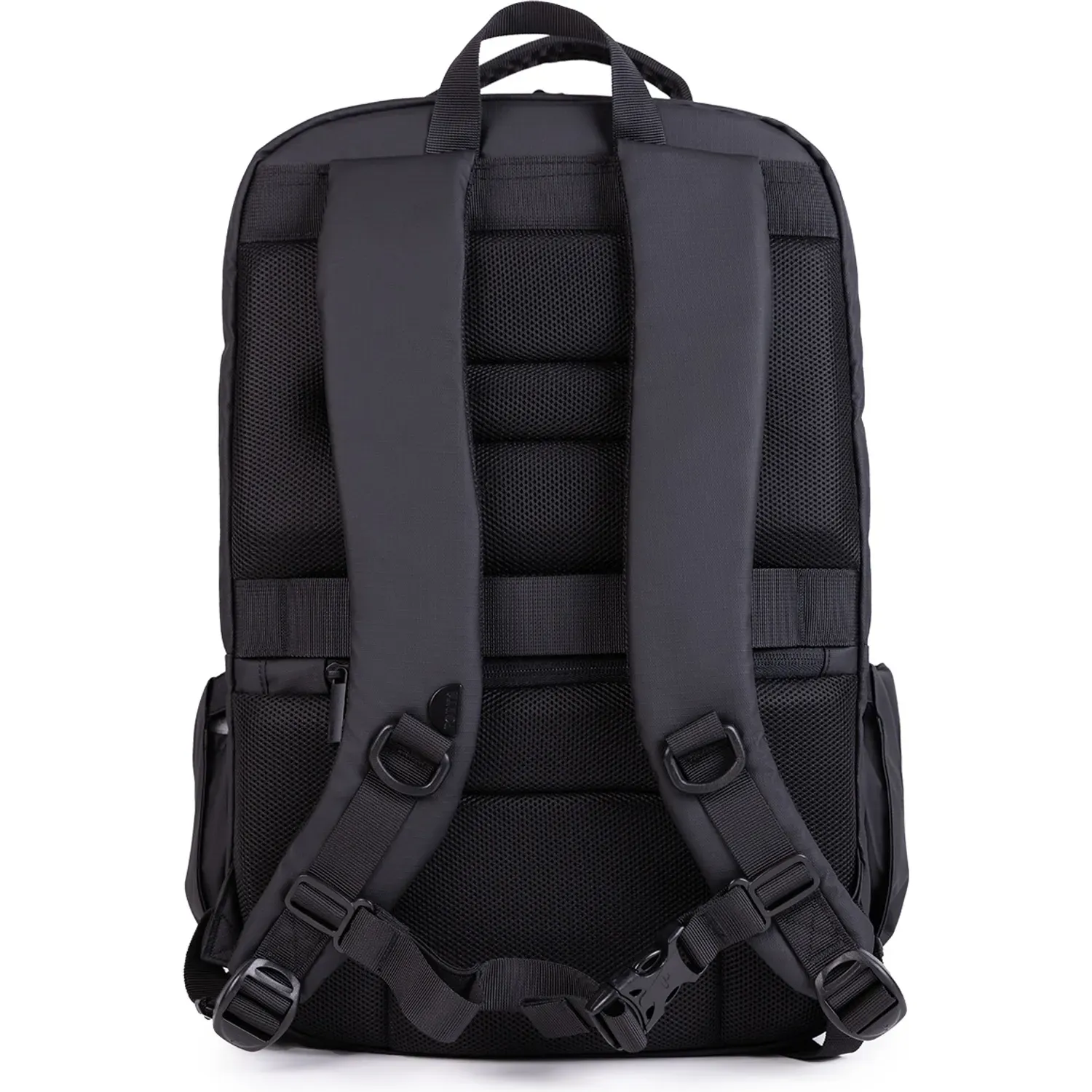 Mochila Porta Unisex Giordano color negro | Platanitos