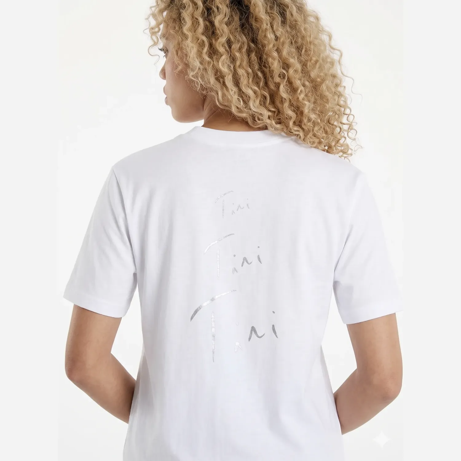 Polo Under Armour Tini Mujer Bfos Logo Tee Ss Futttura color blanco | Platanitos