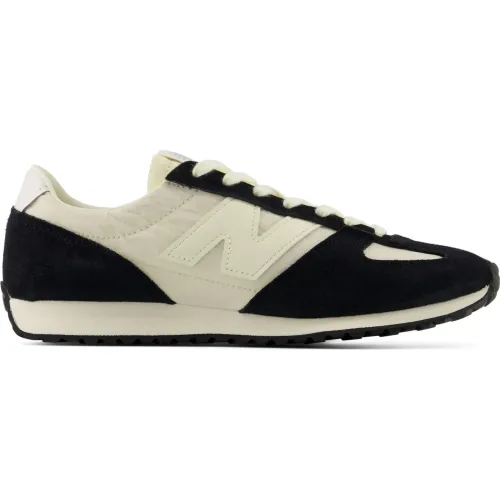 Zapatillas New Balance Urbanas Hombre 471 color negro | Platanitos