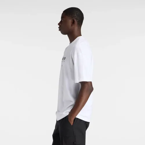 New Balance Polo Deportiva Hombre Linear Graphic T-Shirt