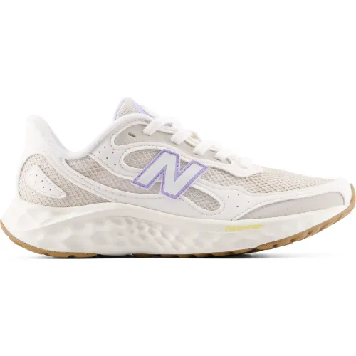 Zapatillas New Balance Urbanas Mujer Arishi Lux Pack color blanco | Platanitos