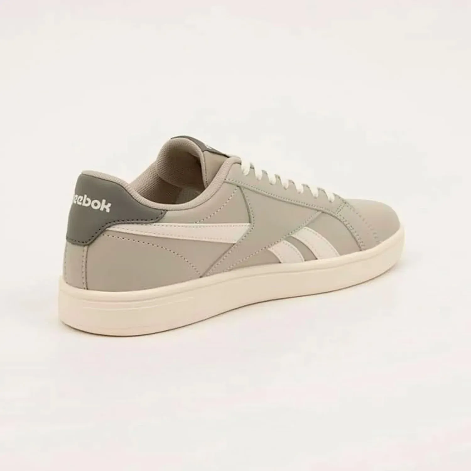 Zapatillas Reebok Urbanas Mujer Court Retro color beige | Platanitos
