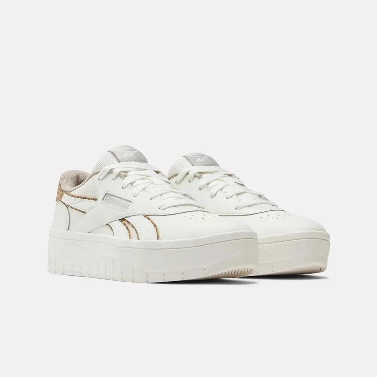 Zapatillas Reebok Urbanas Mujer Court Advance Surge color blanco | Platanitos