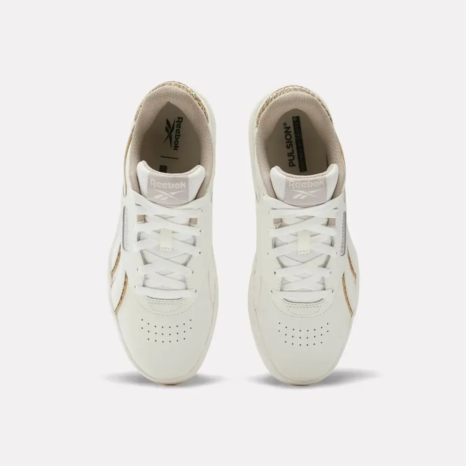 Zapatillas Reebok Urbanas Mujer Court Advance Surge color blanco | Platanitos