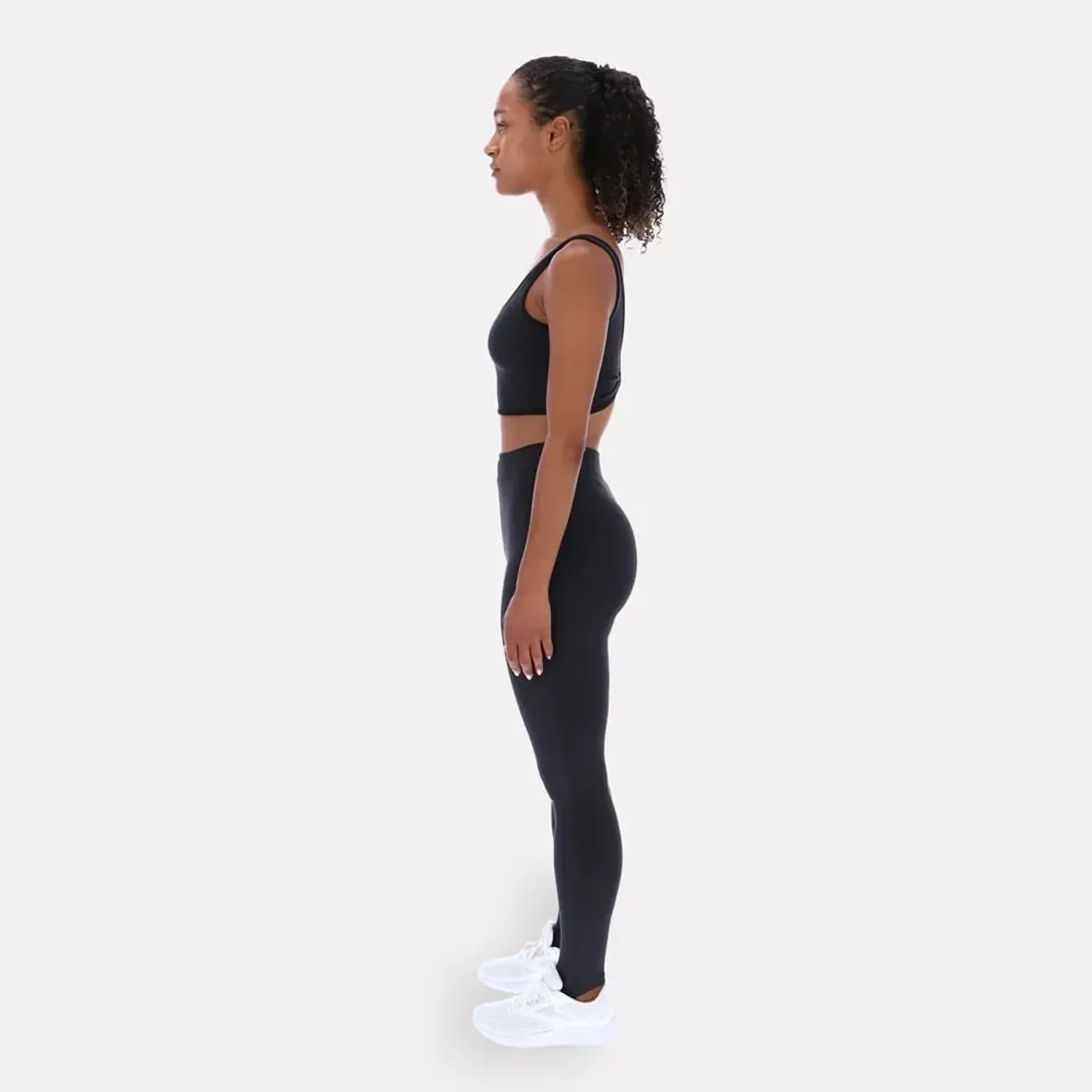 Leggins Reebok Deportiva Mujer Rib Stirrup Tight color negro | Platanitos