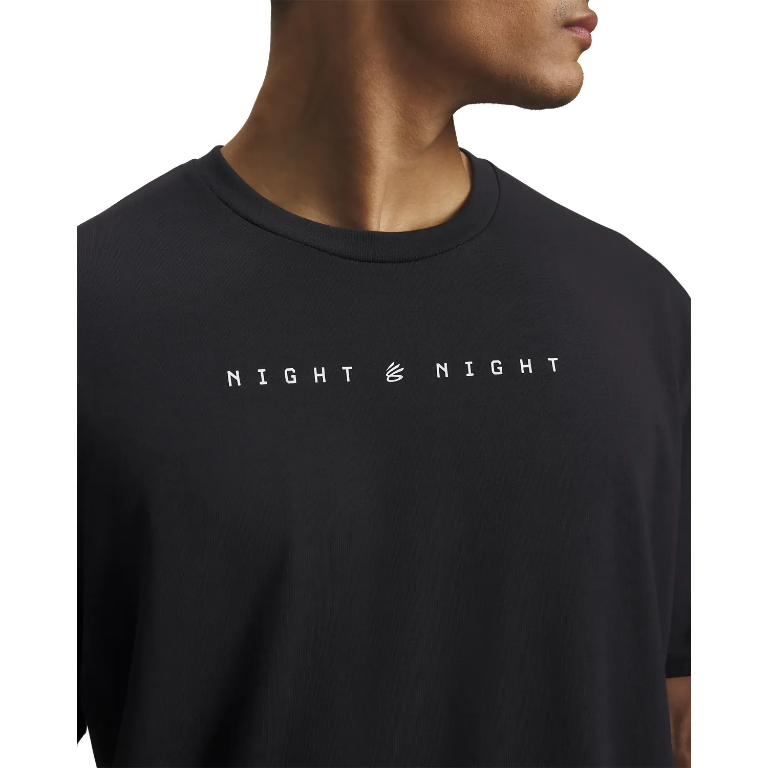 Under Armour Polo Under Armour Para Basketball Hombre Curry Night Tee color negro | Platanitos
