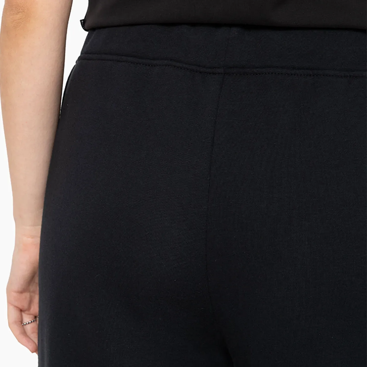 Converse Pantalon Converse Deportivo Mujer Cargo Flare color negro | Platanitos