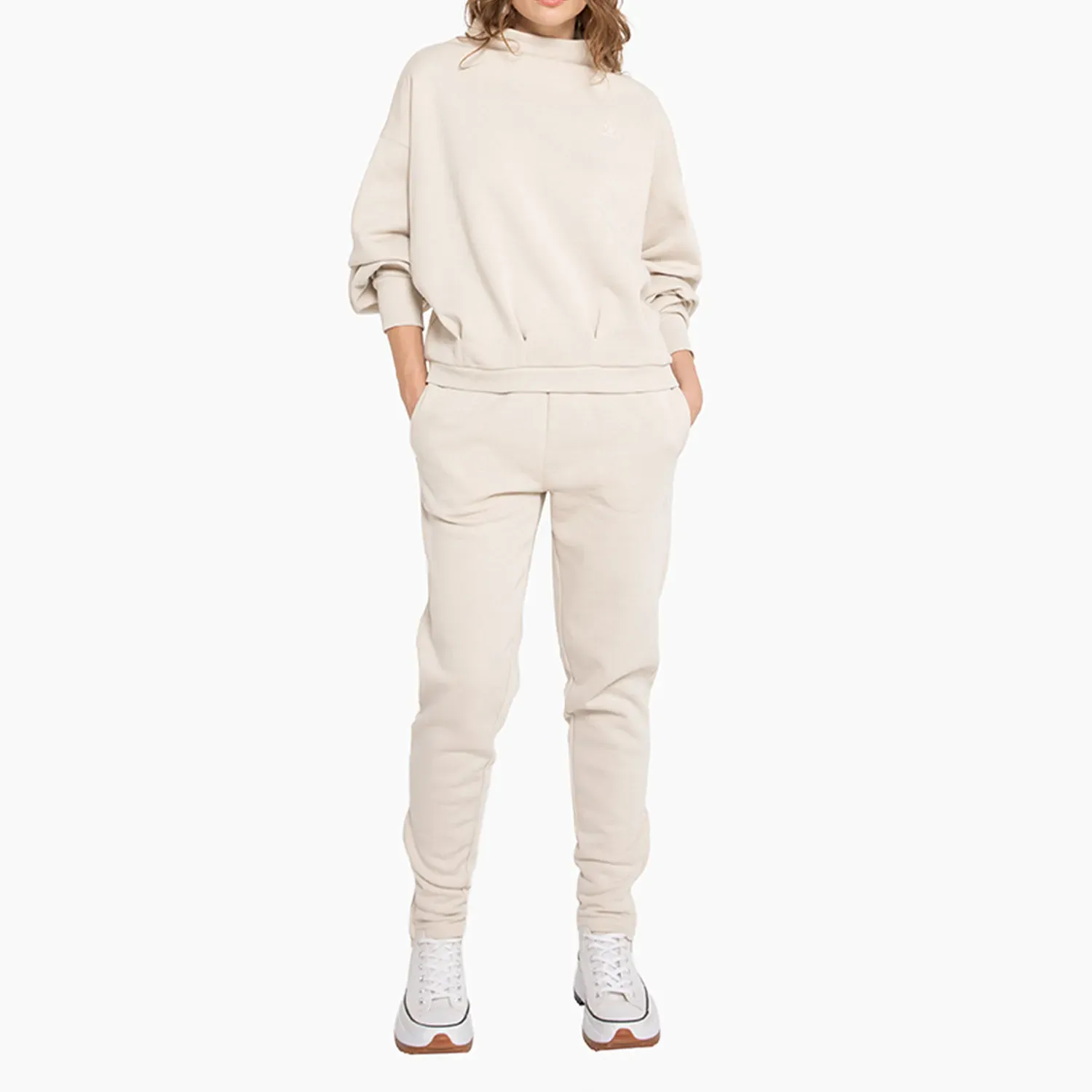 Converse Polera Converse Deportiva Mujer Star Classic Crew color beige | Platanitos