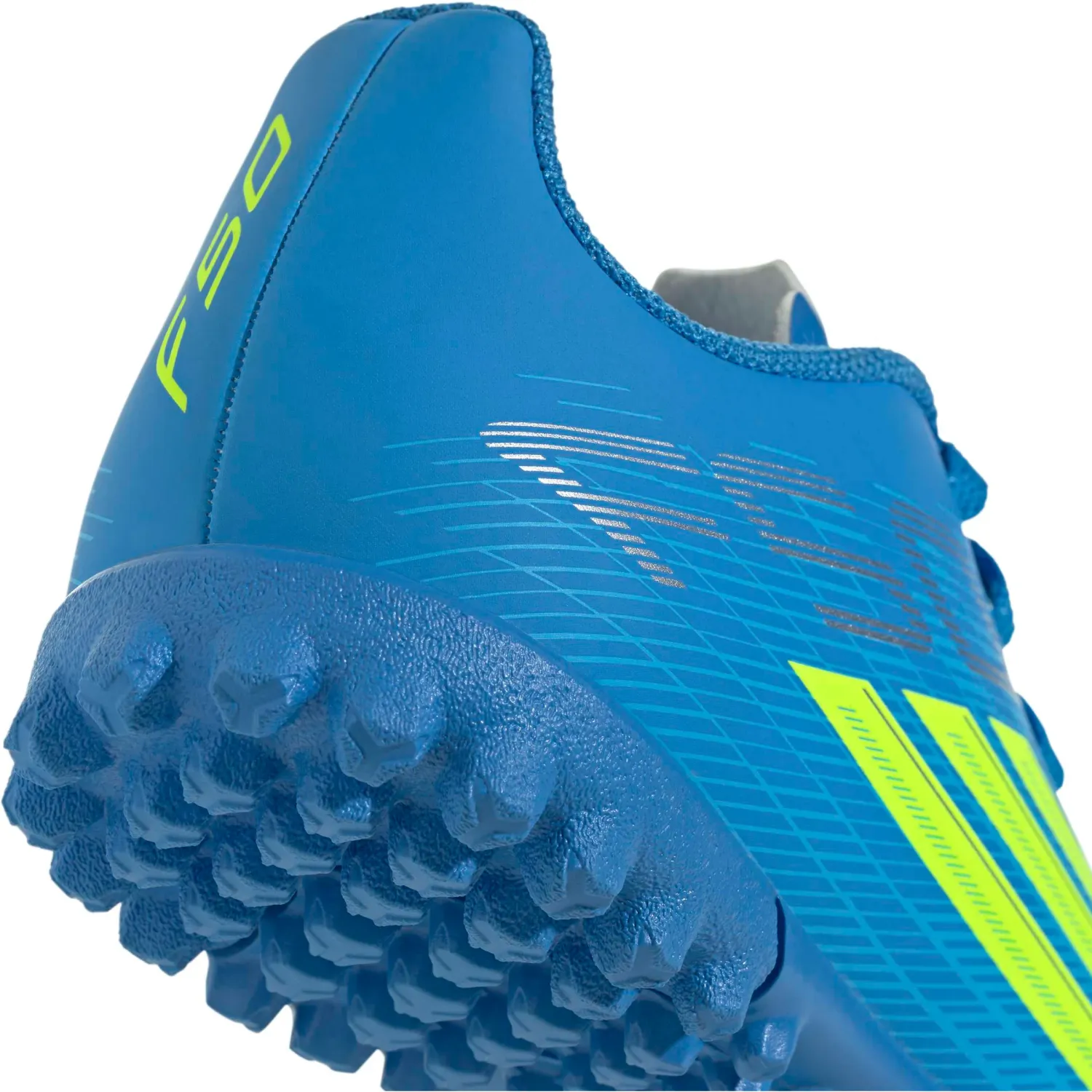 Zapatillas Adidas De Futbol Niños F50 Club Tf J color azul marino | Platanitos