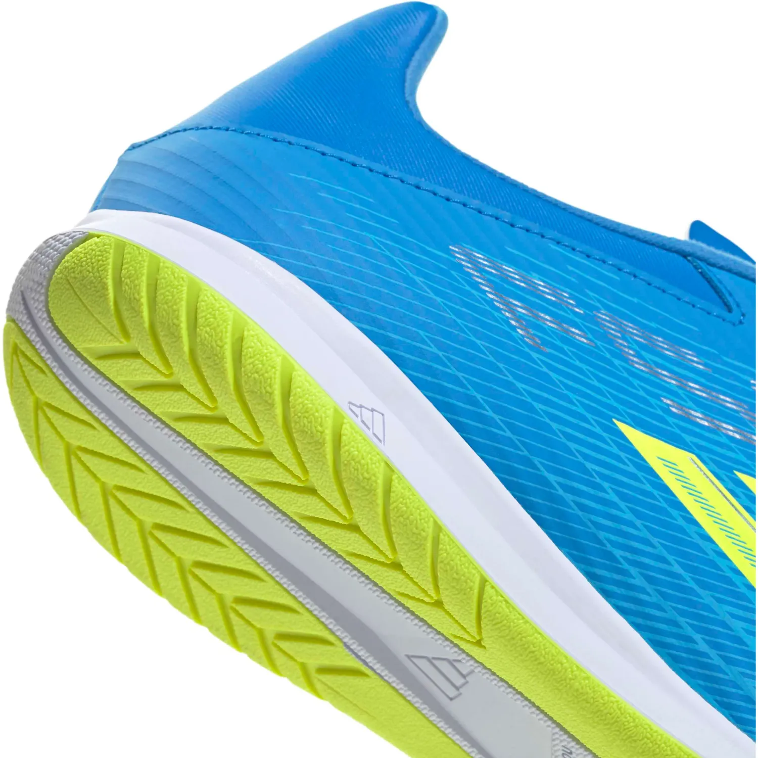 Zapatillas Adidas De Futbol Unisex F50 Club In color azul marino | Platanitos