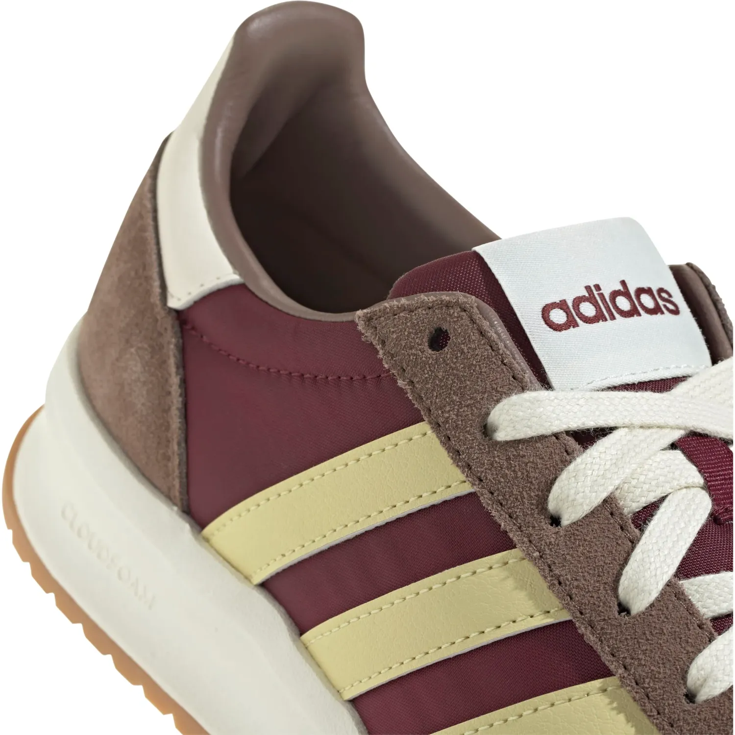 Zapatillas Adidas Urbanas Mujer Run 70s 2.0 color burdeo | Platanitos