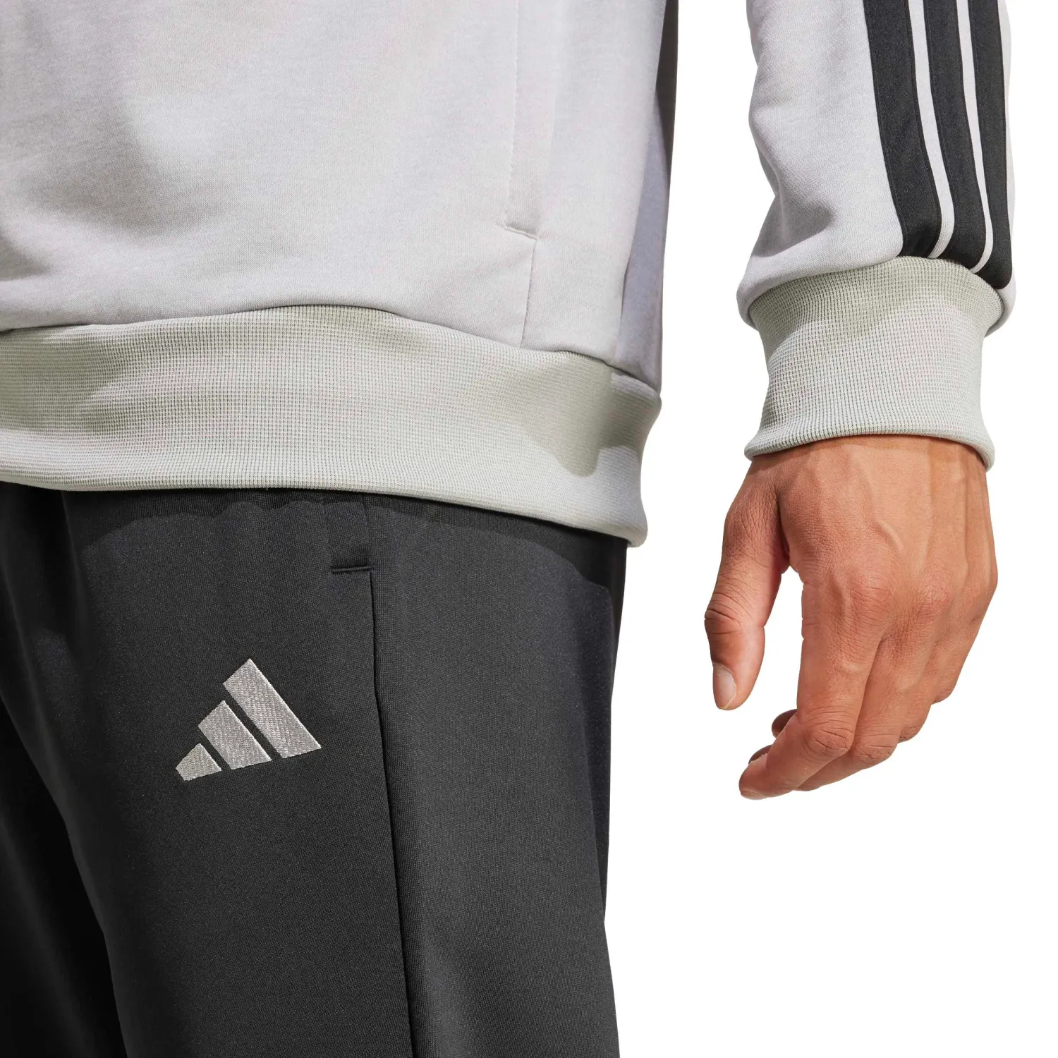 adidas Conjunto Adidas Deportivo Hombre M 3s Ft Tt Ts color gris | Platanitos