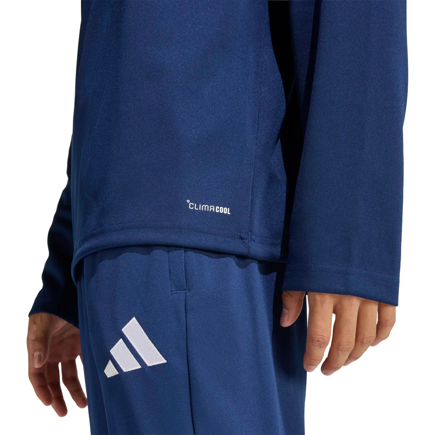 adidas Casaca Adidas De Futbol Hombre Ent26 Tr Top color navy | Platanitos