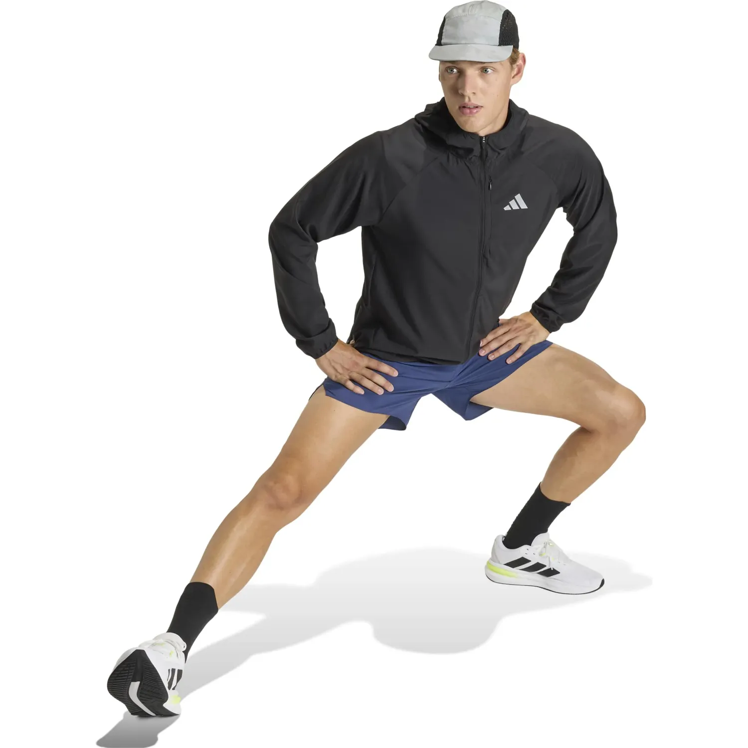 adidas Casaca Adidas Running Hombre Run Ess Jkt M color negro | Platanitos