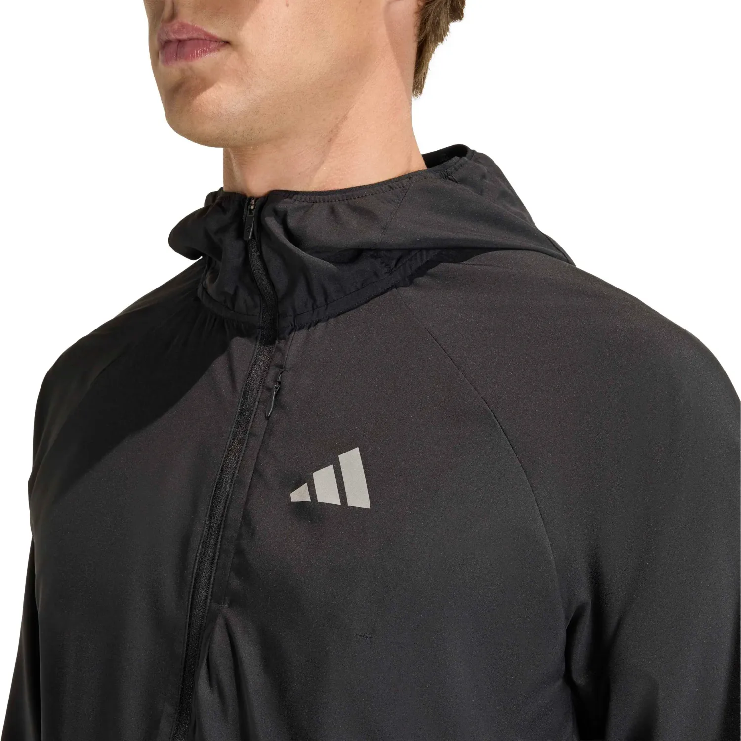 adidas Casaca Adidas Running Hombre Run Ess Jkt M color negro | Platanitos