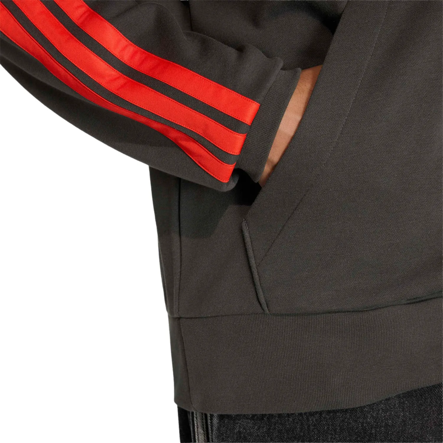 adidas Polera Adidas Motorsport Hombre Au Dna Hs M color negro | Platanitos