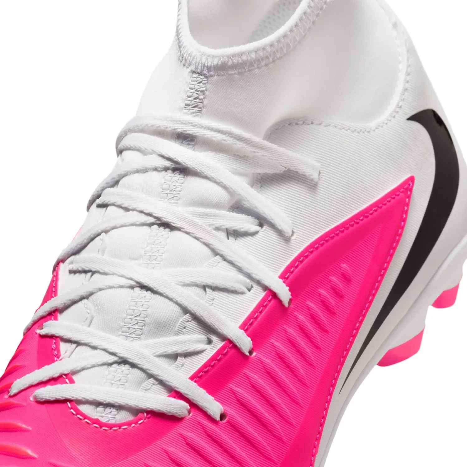 Zapatillas Nike De Futbol Unisex Phantom 6 High Club Fg/Mg T color blanco / fucsia | Platanitos
