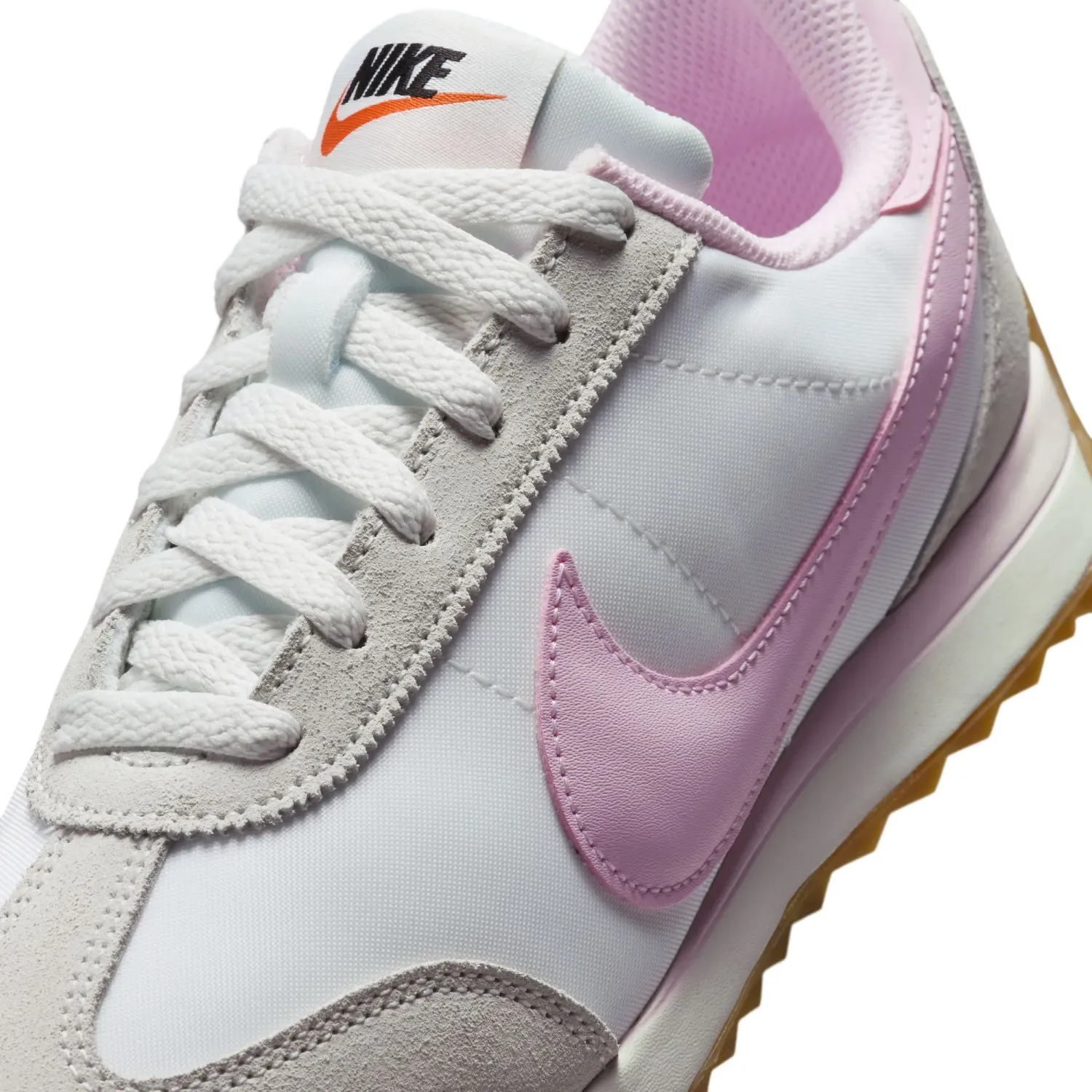 Zapatillas Nike Urbanas Juvenil Pacific Gs color blanco | Platanitos