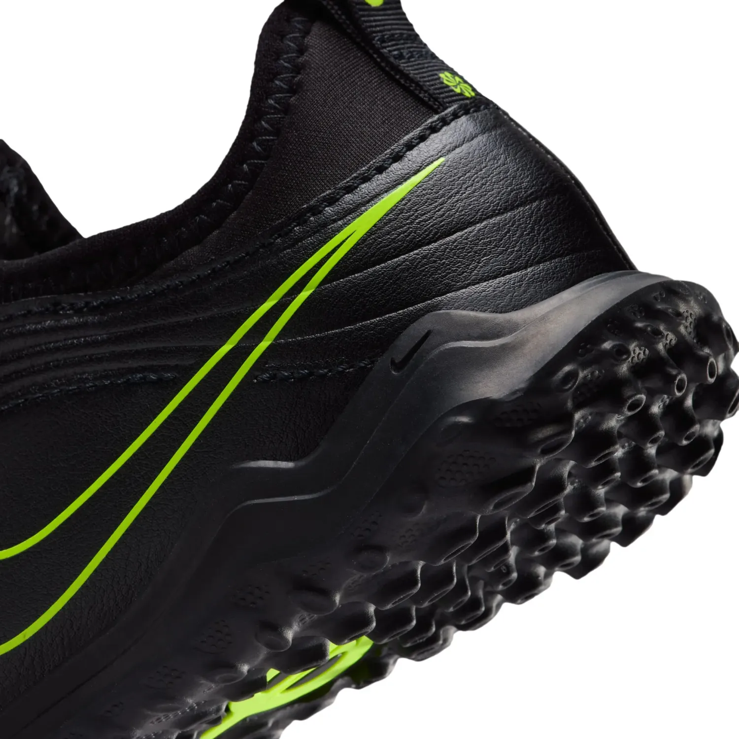 Nike Zapatillas Nike De Futbol Juvenil Jr Tiempo Maestro Flex Tf Ps color negro | Platanitos