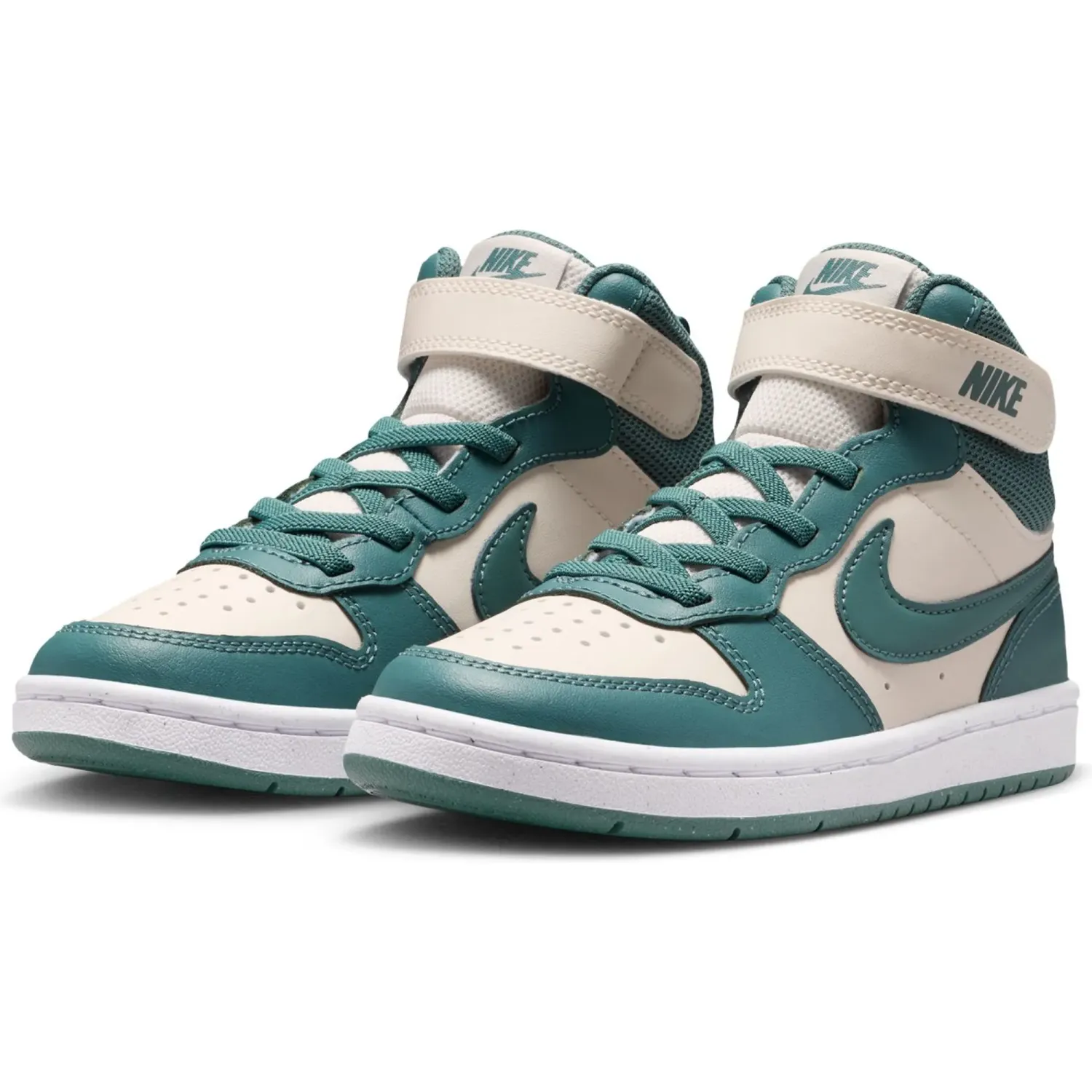 Zapatillas Nike Urbanas Niños Court Borough Mid 2 color tiza | Platanitos