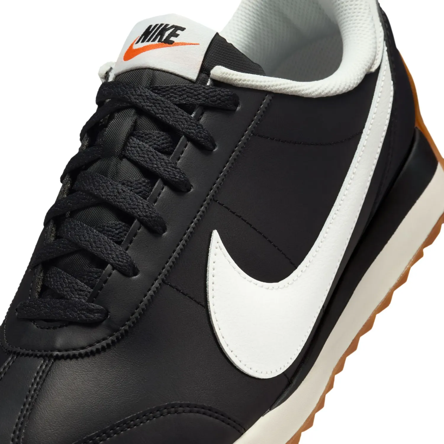 Zapatillas Nike Urbanas Hombre Pacific Leather color negro | Platanitos