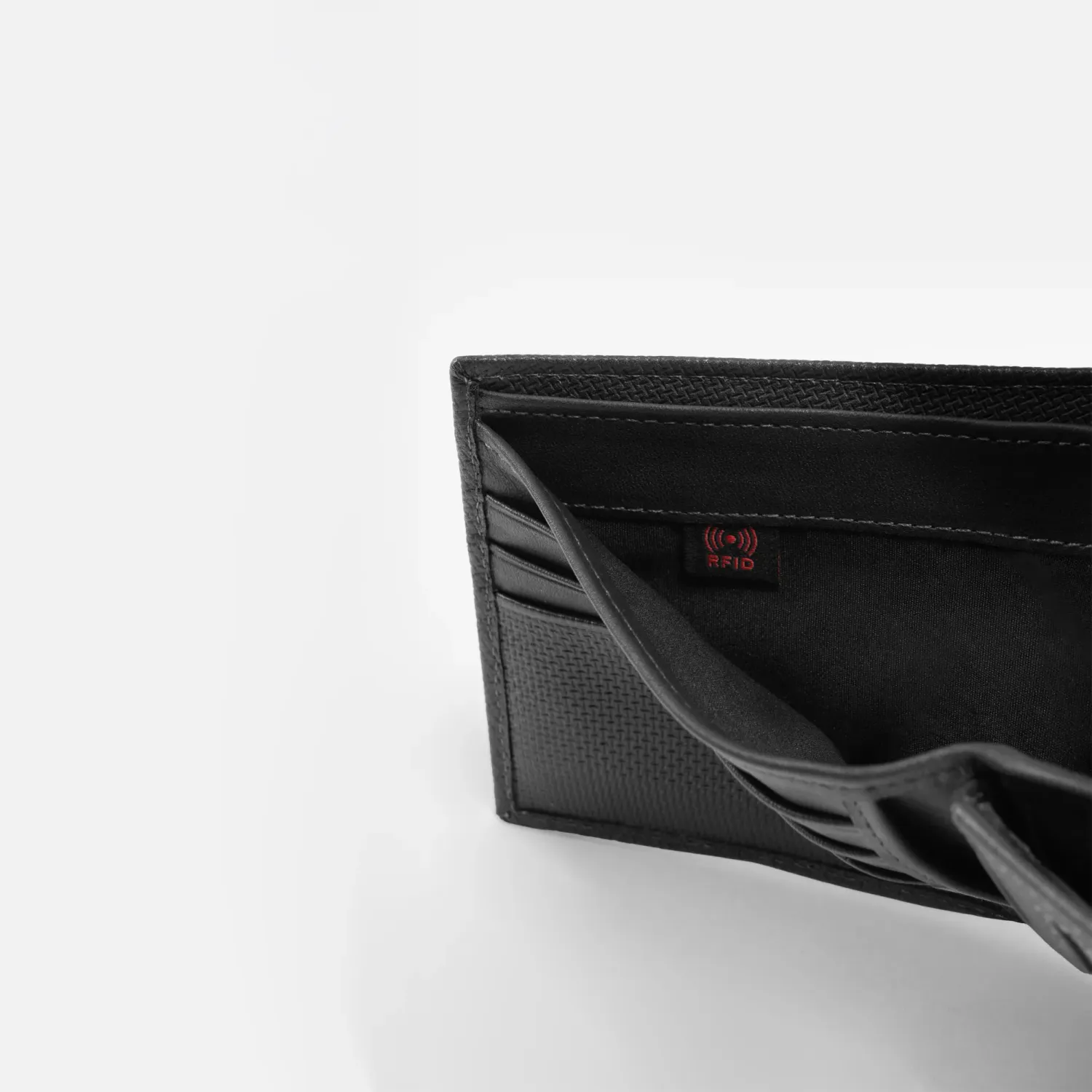 Billetera Crepier Hombre Cuero Serra Mediano color negro | Platanitos