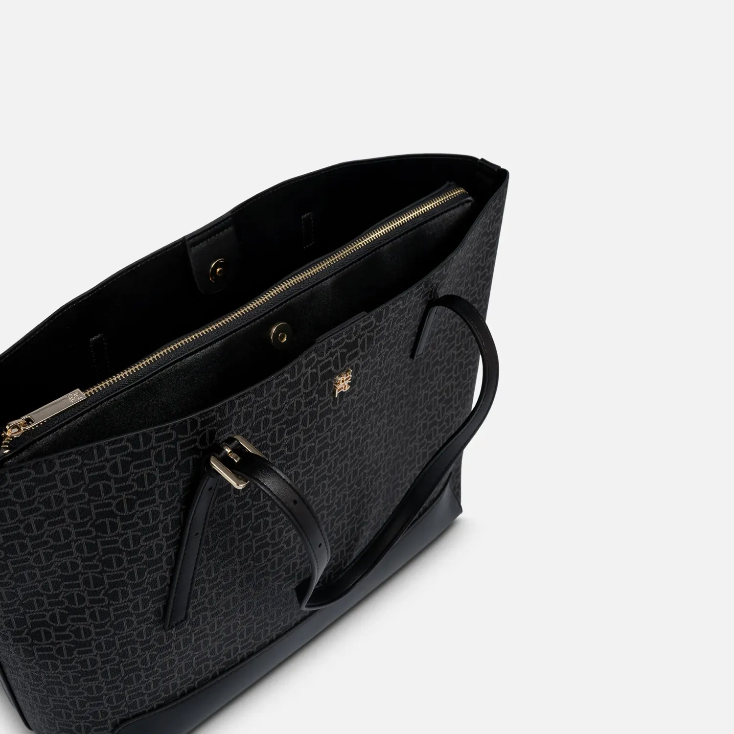 Tote Crepier Mujer Alys Grande color negro | Platanitos