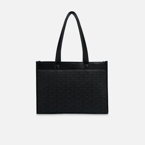 Color NEGRO