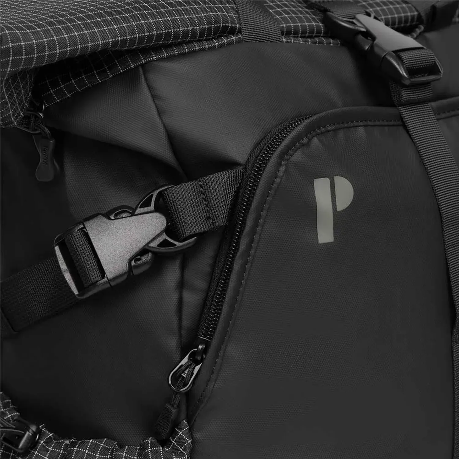PORTA Mochila Porta Unisex Cadel color negro | Platanitos