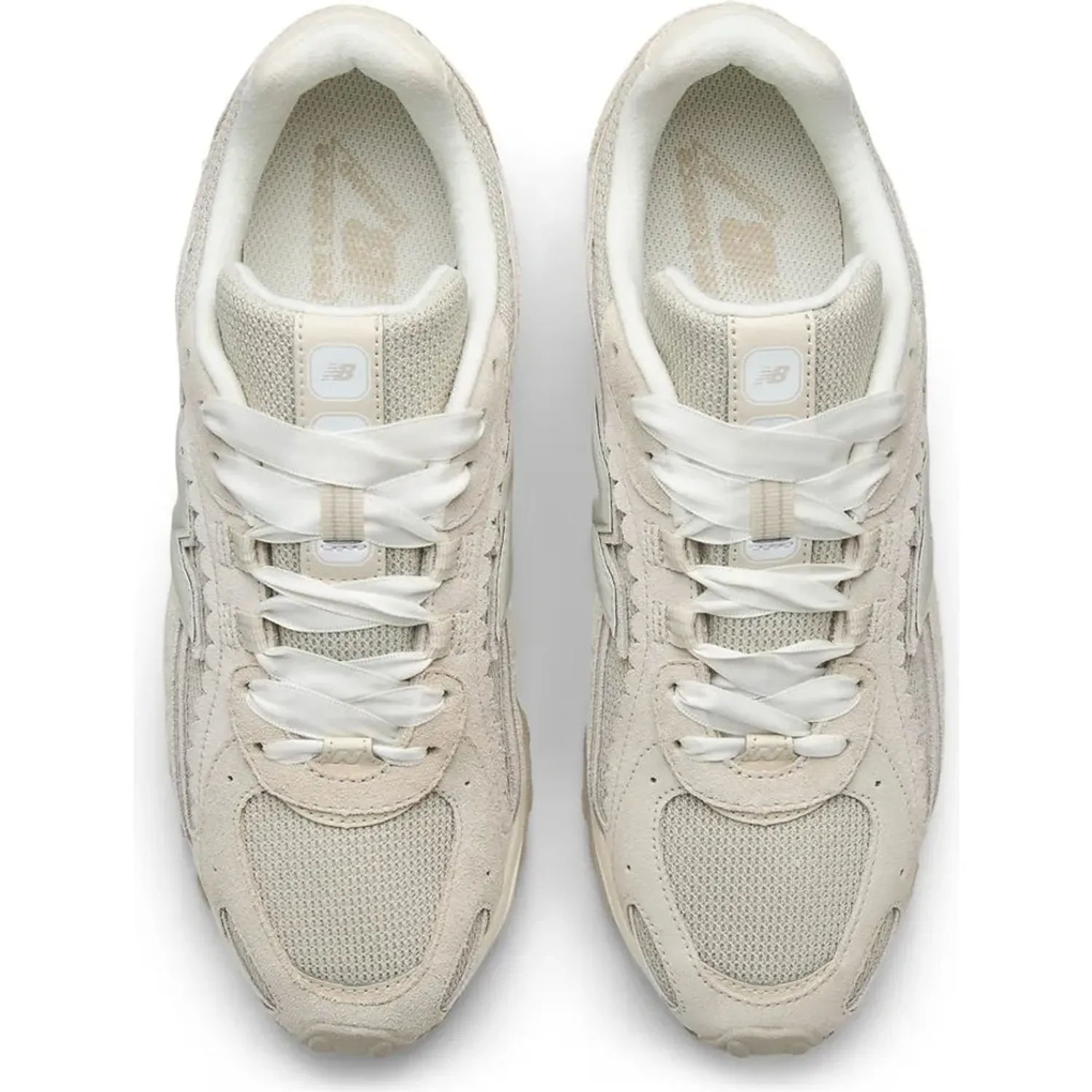 Zapatilla New Balance Urbana Mujer 204l color blanco | Platanitos