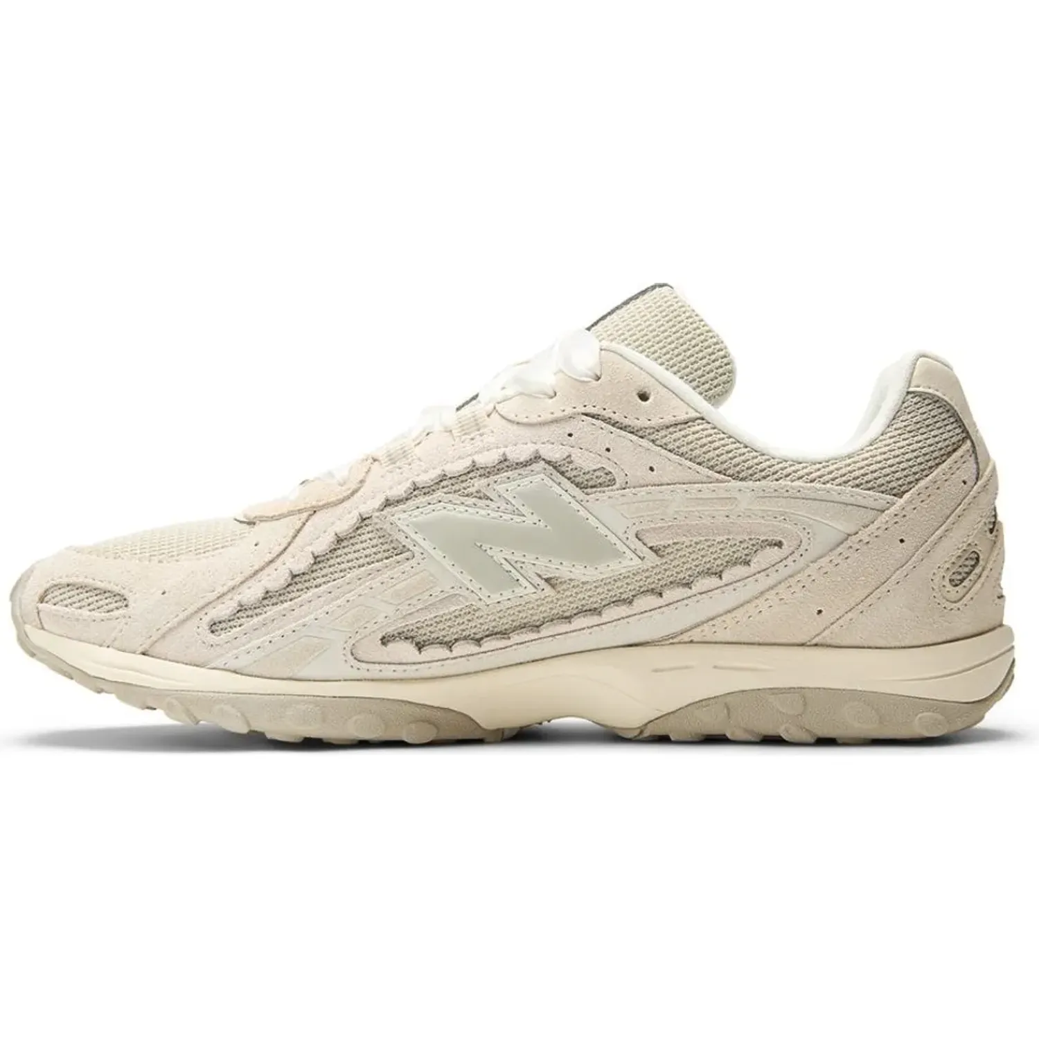 Zapatilla New Balance Urbana Mujer 204l color blanco | Platanitos