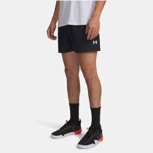 Short Under Armour Training Hombre Tech Woven 5in color negro | Platanitos