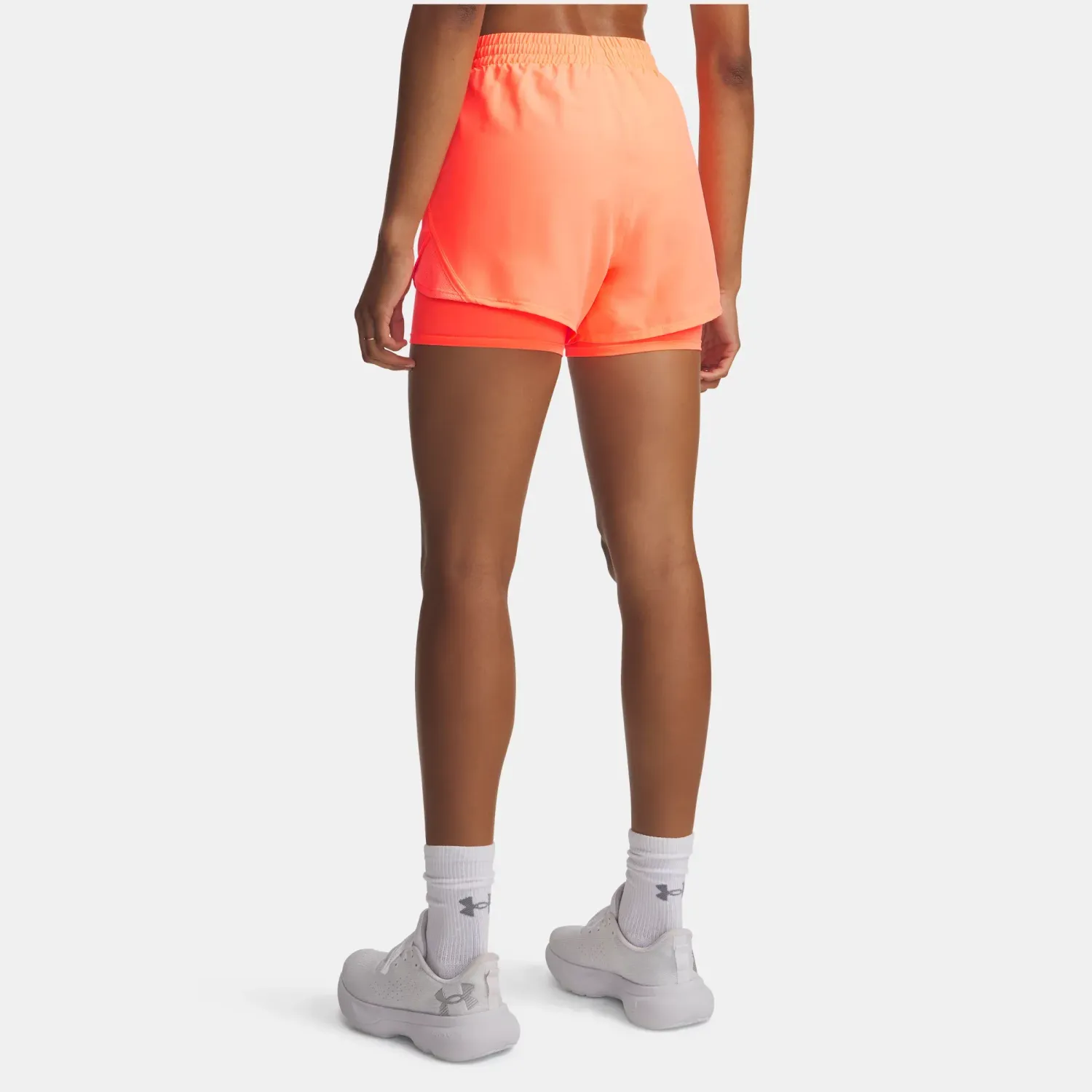 Short Under Armour Running Mujer Fly By 2-In-1 color naranja | Platanitos