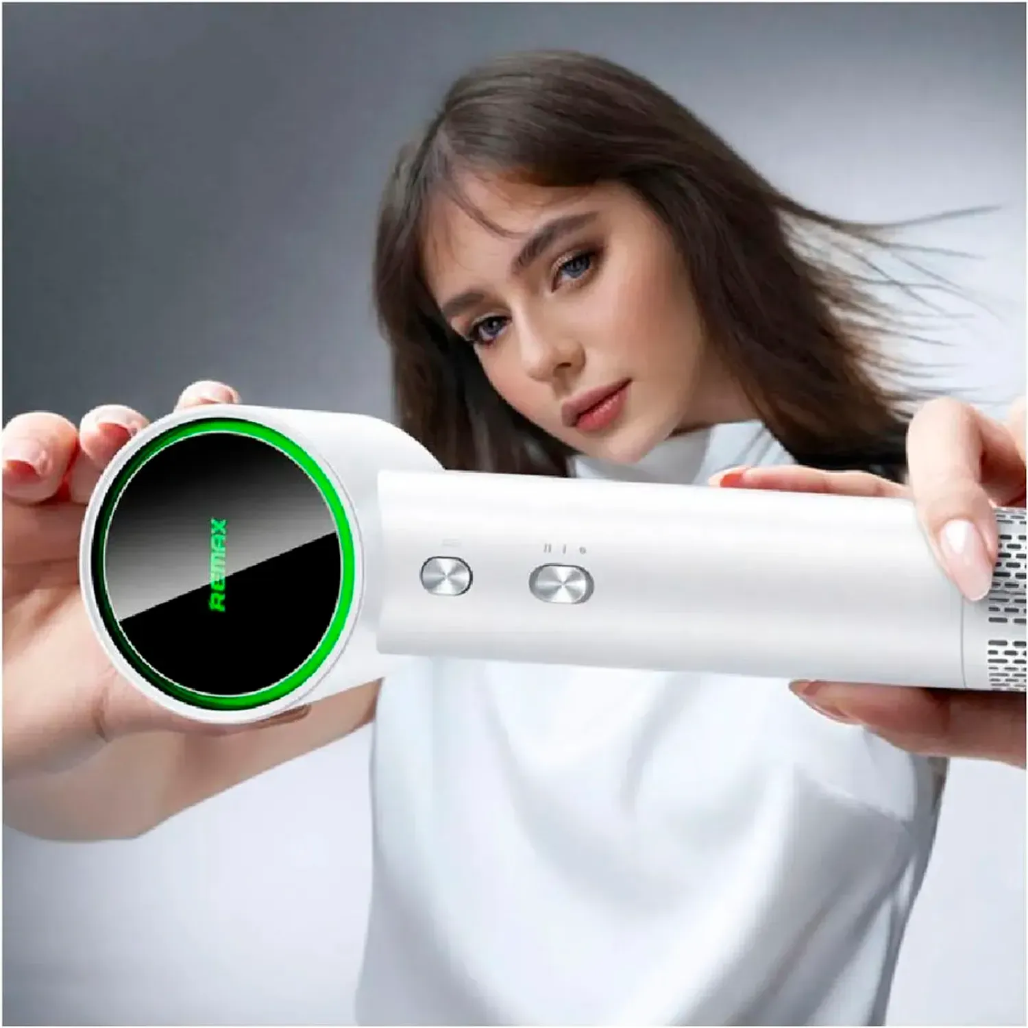 Secador Remax De Cabello De Alta Velocidad Rs-Hd06 1600w color blanco | Platanitos