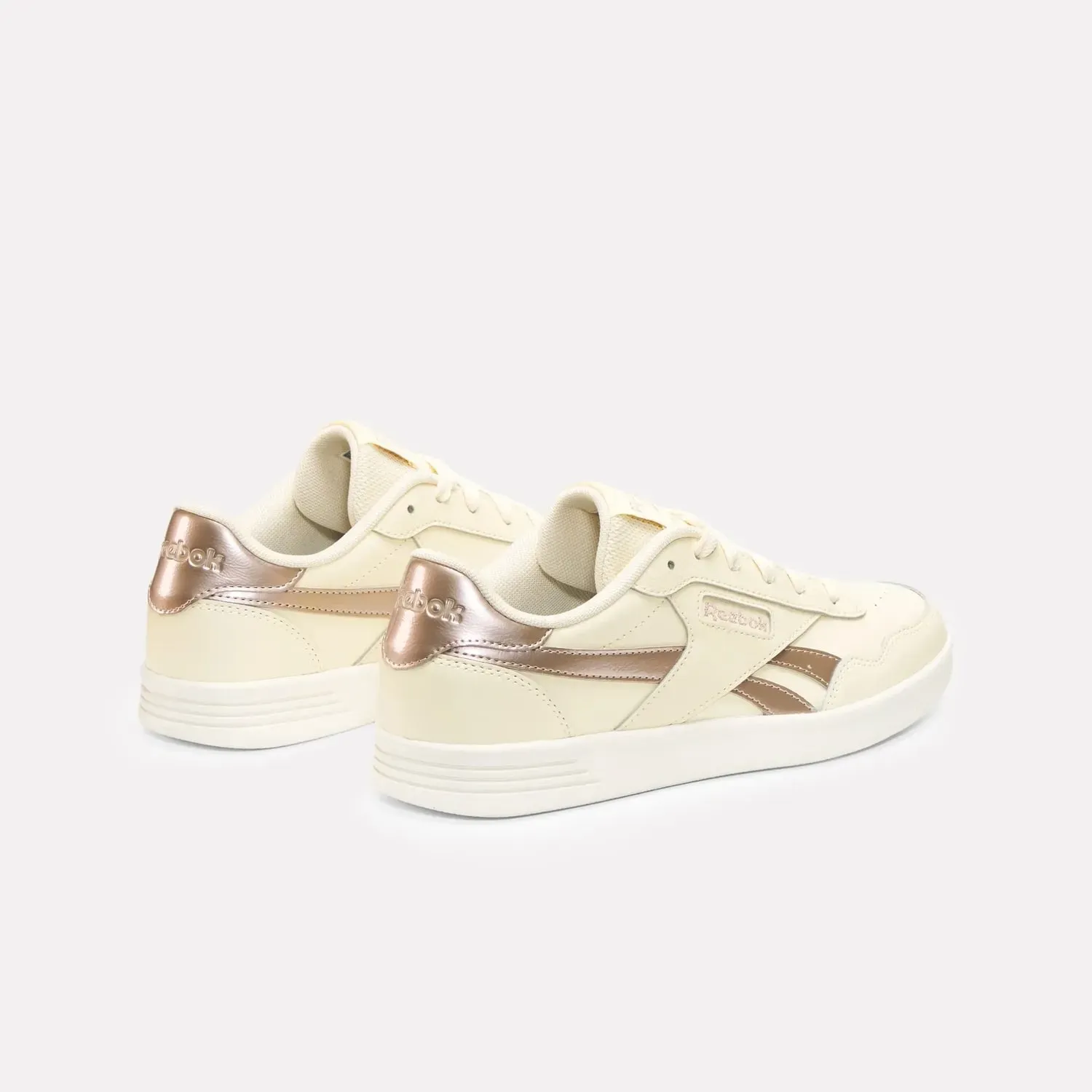 Reebok Zapatillas Reebok Urbanas Mujer Court Advance color beige | Platanitos
