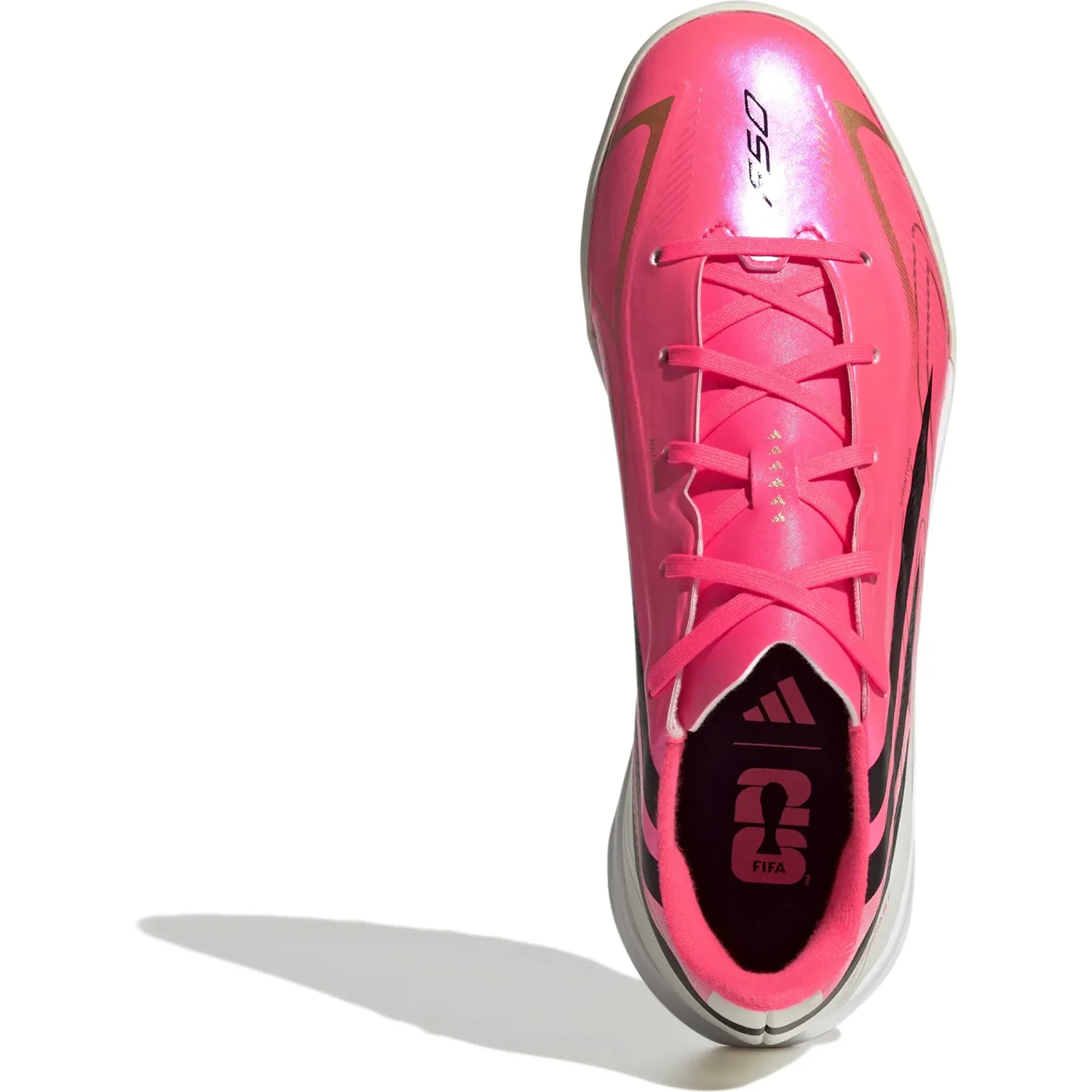 Zapatillas Adidas De Futbol Juvenil F50 Hyperfast League Tf J color rosado/fucsia | Platanitos