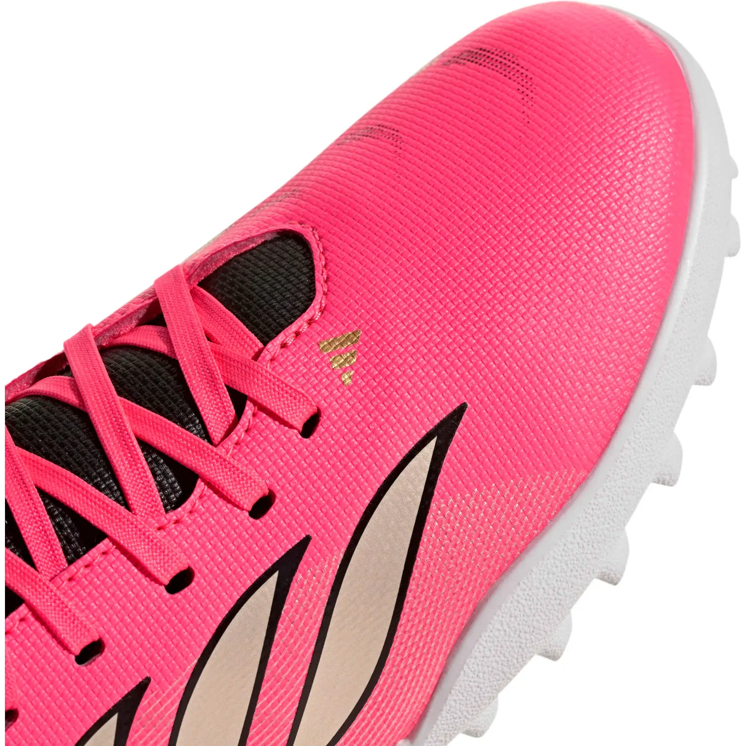 Zapatillas Adidas De Futbol Juvenil Predator Club Tf J color rosado/fucsia | Platanitos