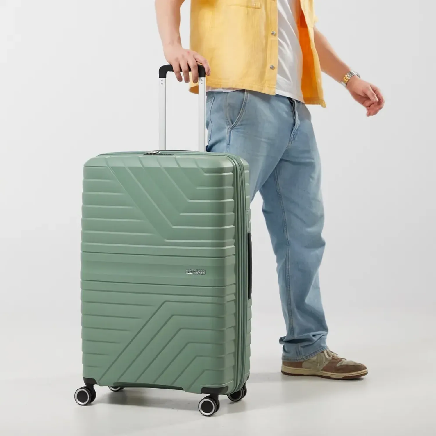Maleta American Tourister Rigida Unisex Flytwist Grande color verde | Platanitos