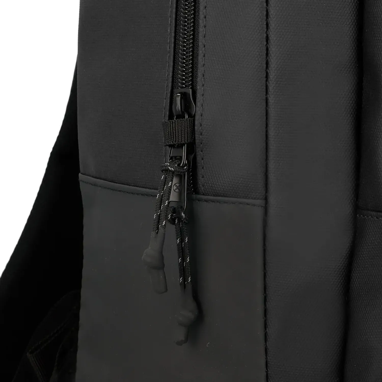 Mochila Xtrem Para Laptop Unisex 16plg Bronx 2.0 6xt color negro | Platanitos