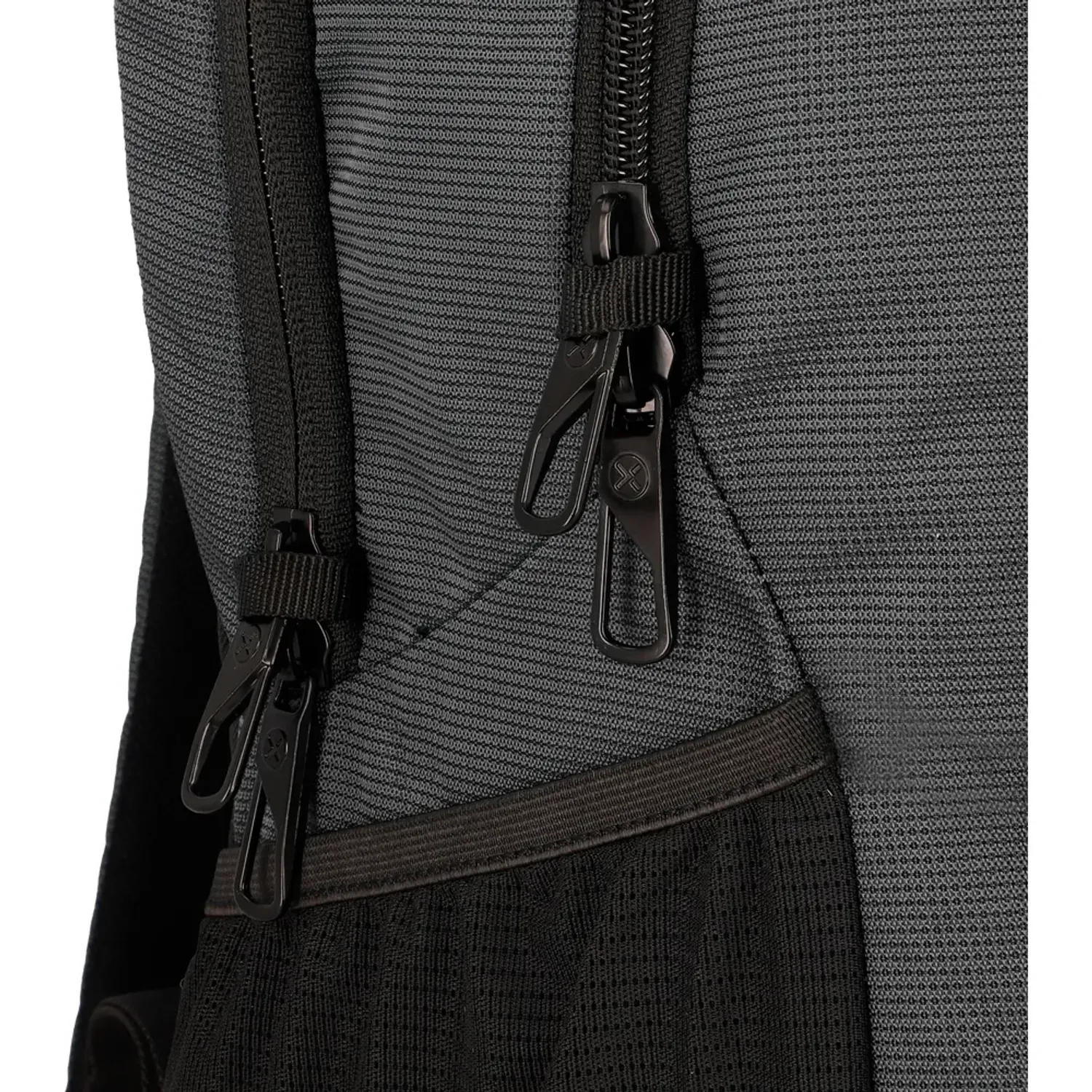Mochila Xtrem Para Laptop Unisex 15plg Brooklyn 6xt color gris | Platanitos