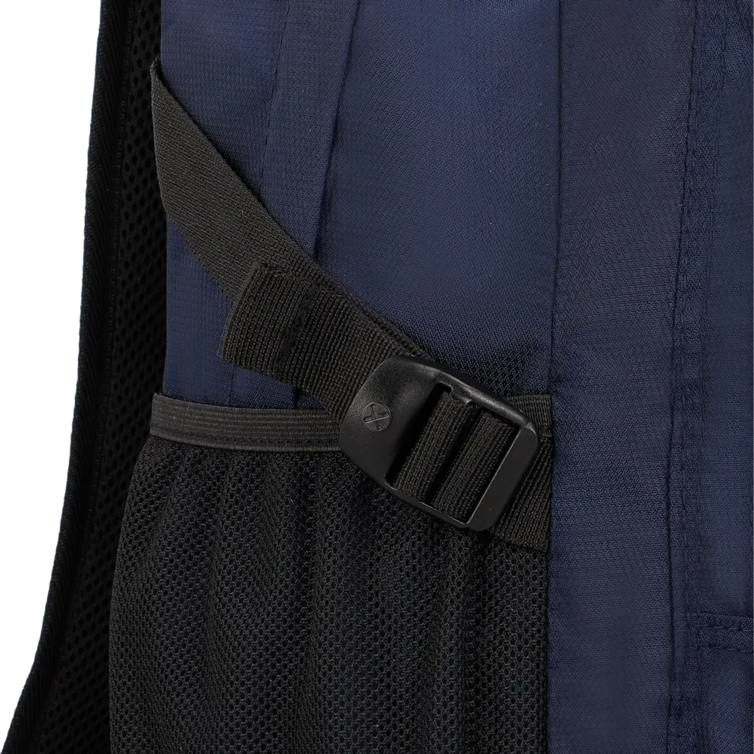 Mochila Xtrem Para Laptop Unisex 15plg Wynwood 6xt color azul | Platanitos