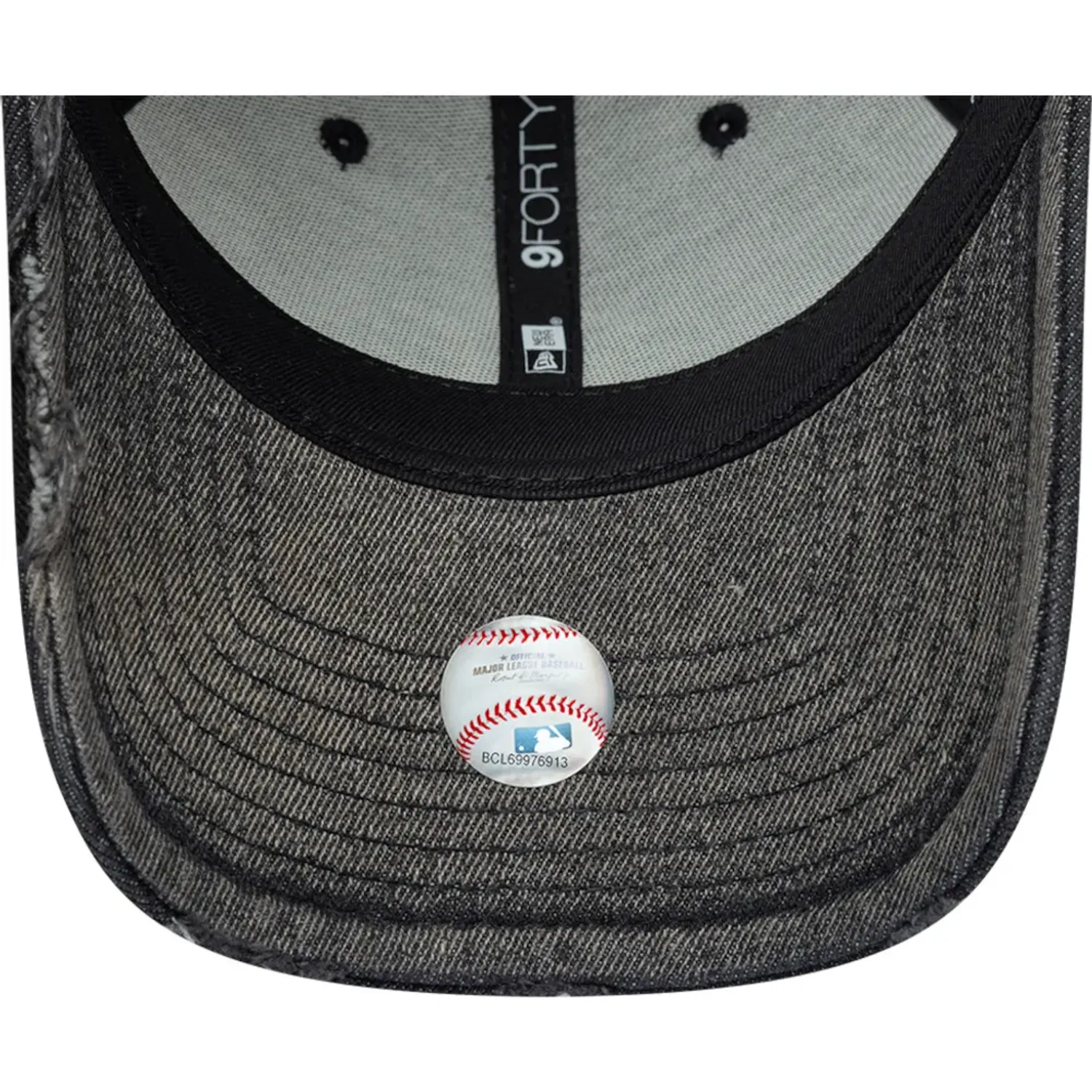 NEW ERA Gorra New Era Urbana Unisex New York Yankees 940 color negro | Platanitos