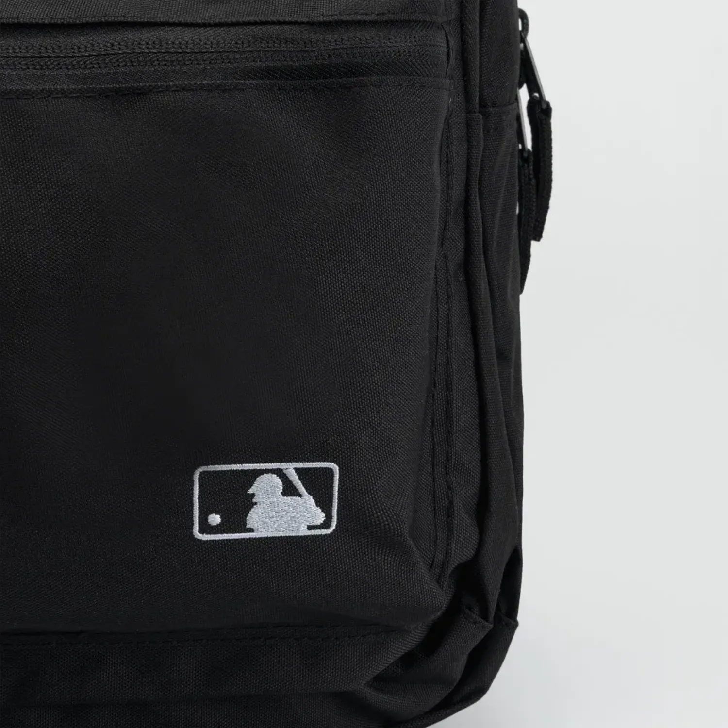 NEW ERA Mochila New Era Deportiva Unisex New York Yankees color negro | Platanitos