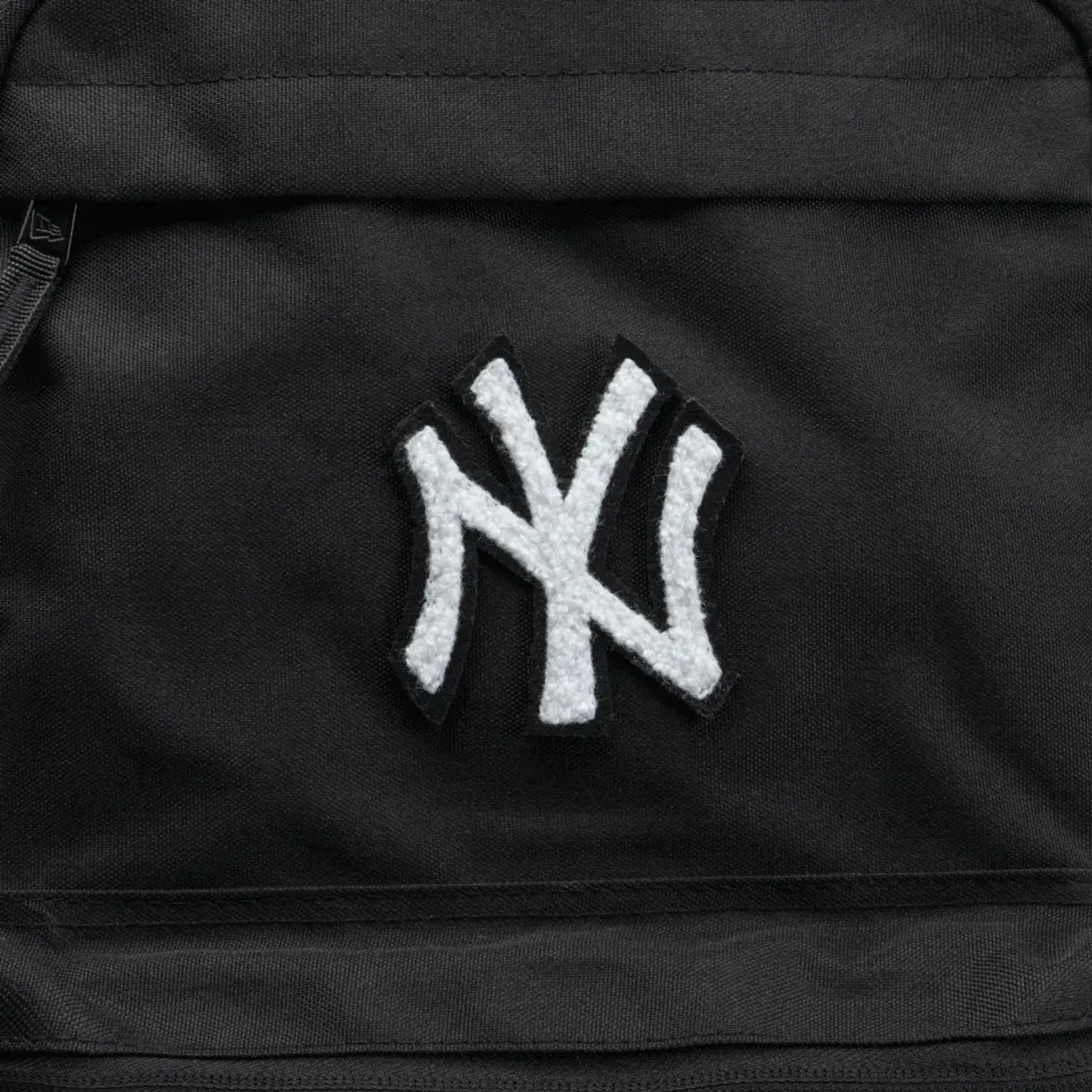 NEW ERA Mochila New Era Deportiva Unisex New York Yankees color negro | Platanitos