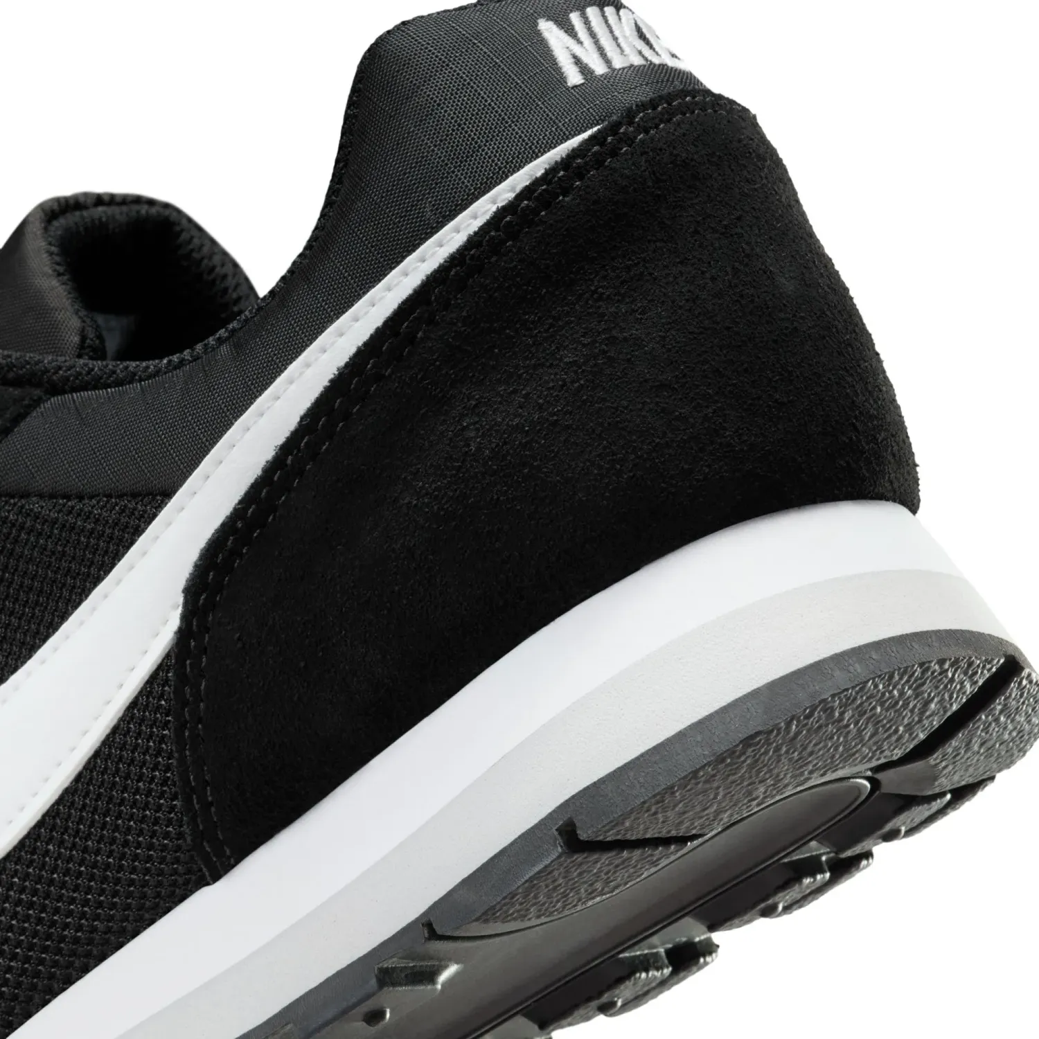 Nike Zapatillas Nike Urbanas Mujer Wmns Nike Md Runner 2 color negro | Platanitos