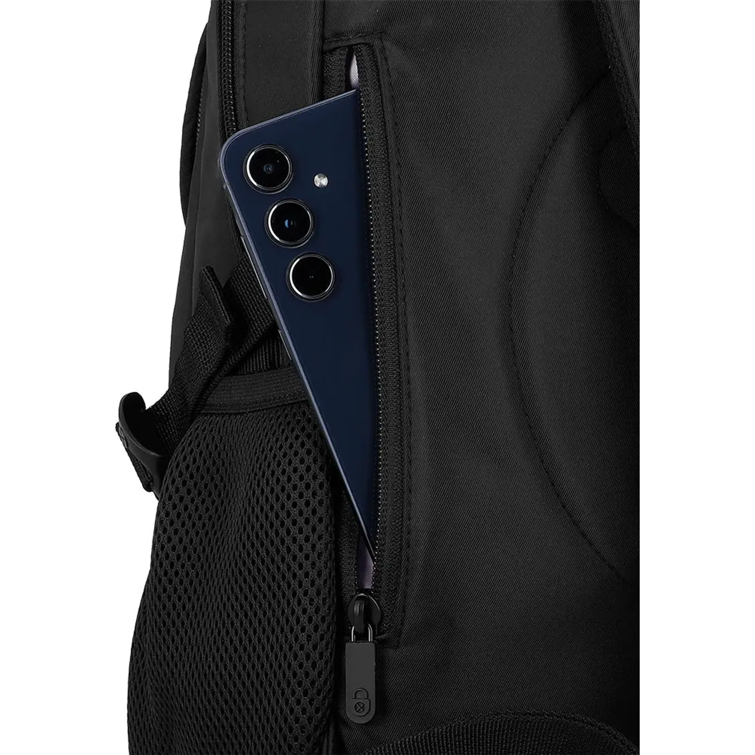 Mochila Xtrem Para Laptop Unisex 15plg Yuki 6xt color negro | Platanitos